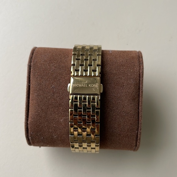 MICHAEL KORS watch - Picture 3 of 3